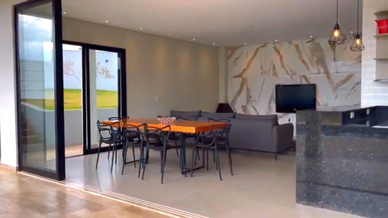 WhatsApp Image 2025-11-03 at 13.16.20 (1)